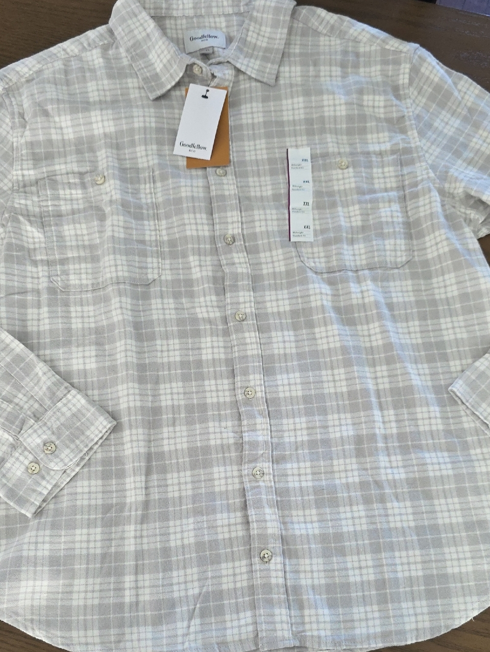 Goodfellow & Co Men’s Light Gray and White Plaid Button-Down Shirt